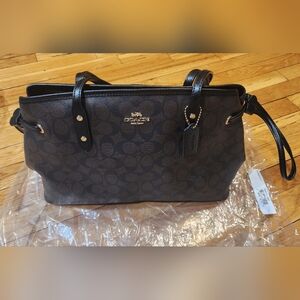 Coach Black Brown Signature Drawstring Tote Bag